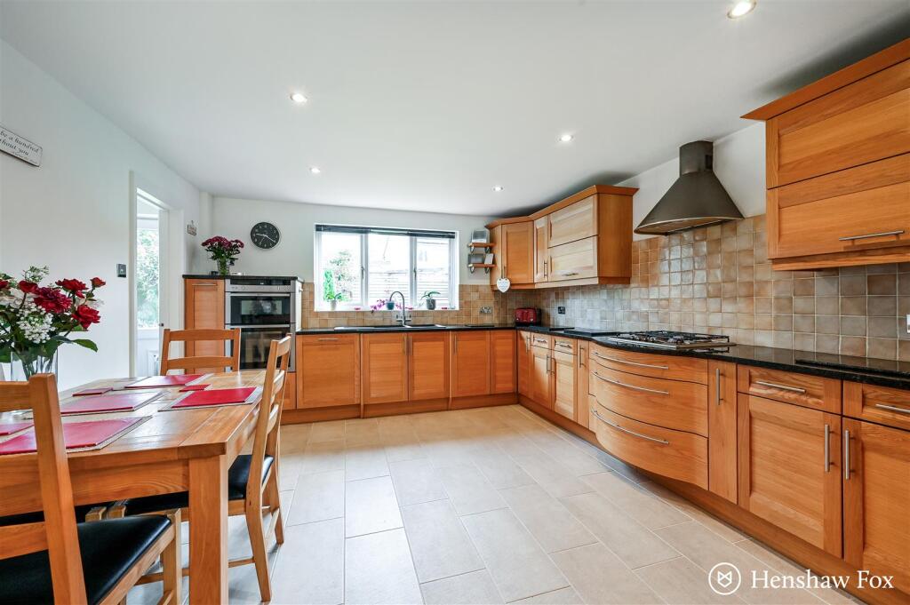 Ph15_5866810 - Copy.jpg