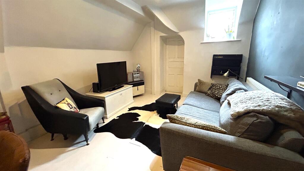 Living / Dining Room