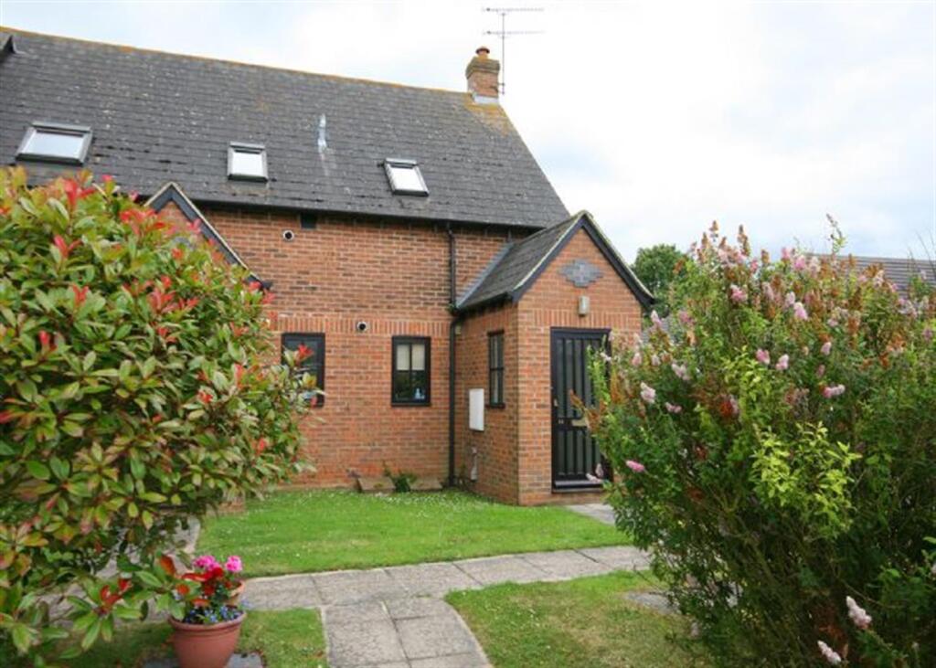 15 poplars close.jpg
