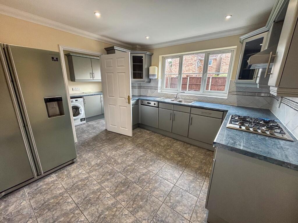 tlc_e87fda36-4805-43e7-a118-9eb8d310478c_92de016.j