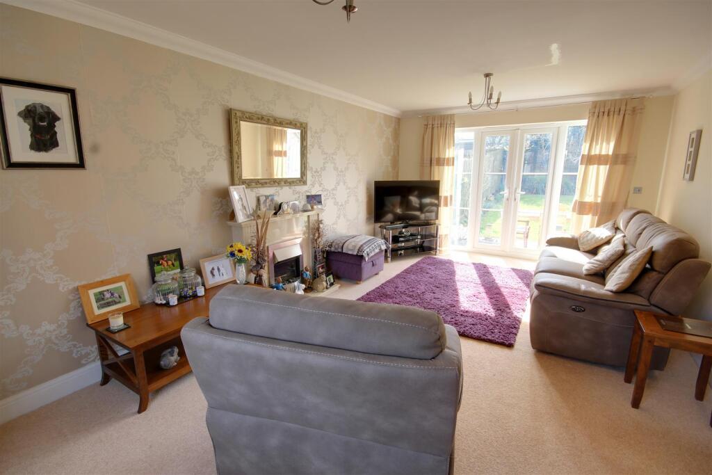 img_2198 - copy-img_2200 - copy.jpg