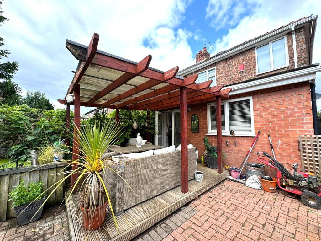 PHOTO-2025-06-06-12-22-10 6.jpg