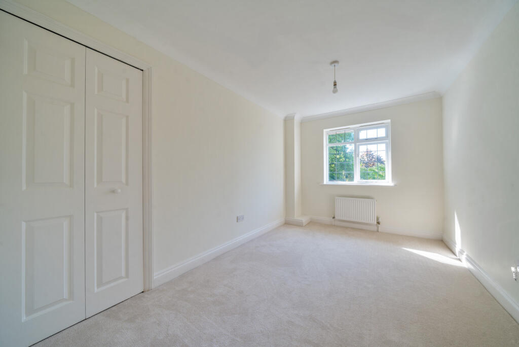 1312376-10-6852c0...