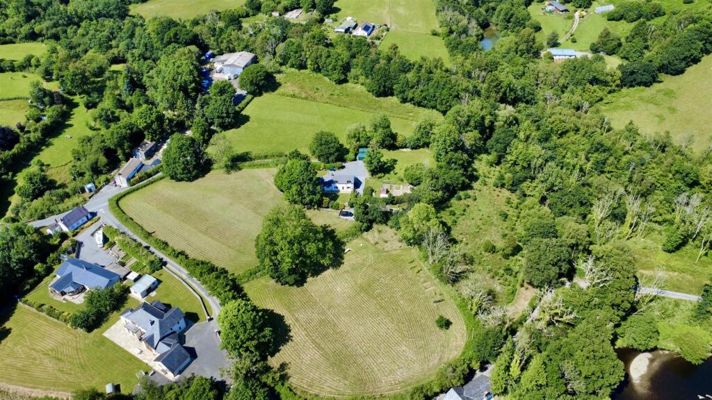 dji_fly_20250619_151242_173_1750354278282_photo_op