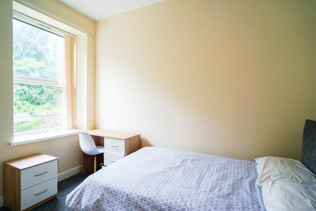 94_Harcourt_Road