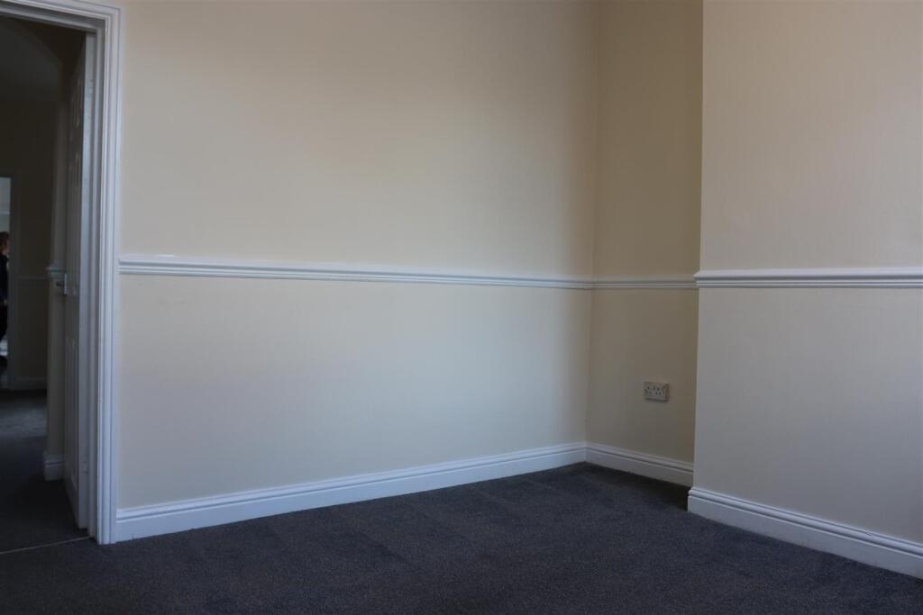 Front Lounge