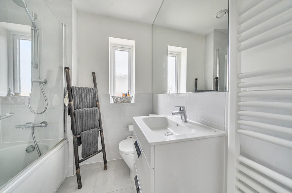 1348324-17-68b867...