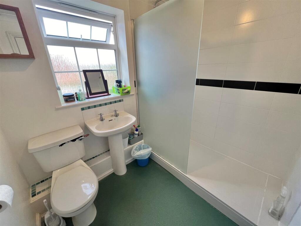 shower room.jpg