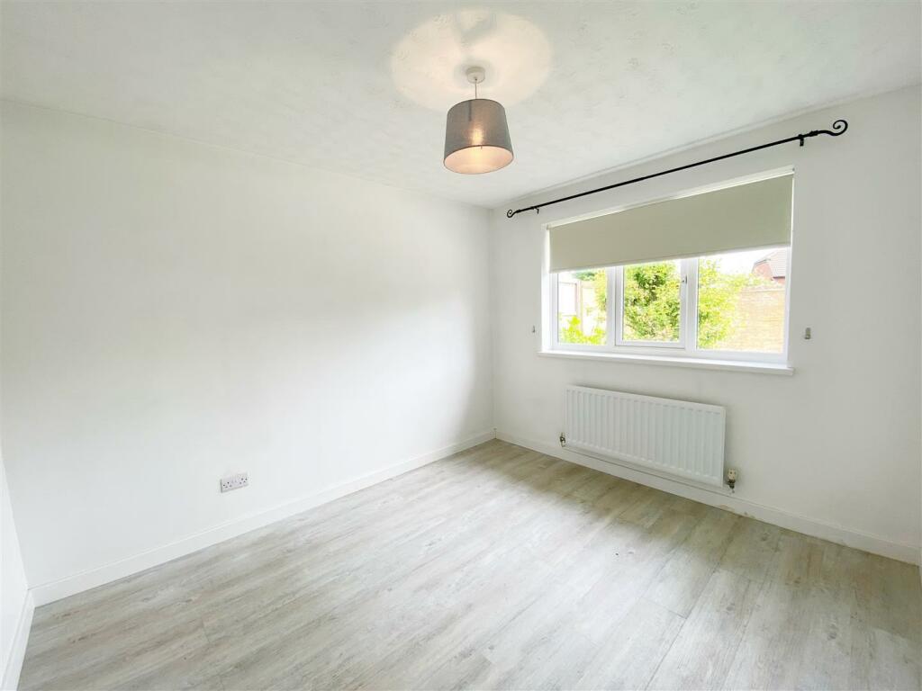 Bedroom2.jpg