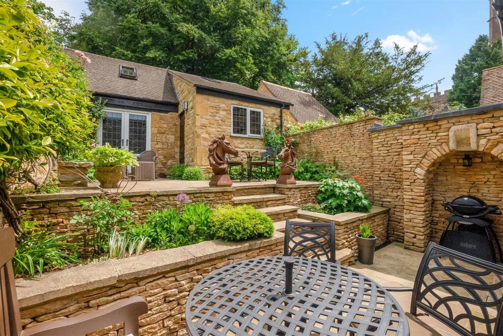 3 Church Cottages-13.jpg