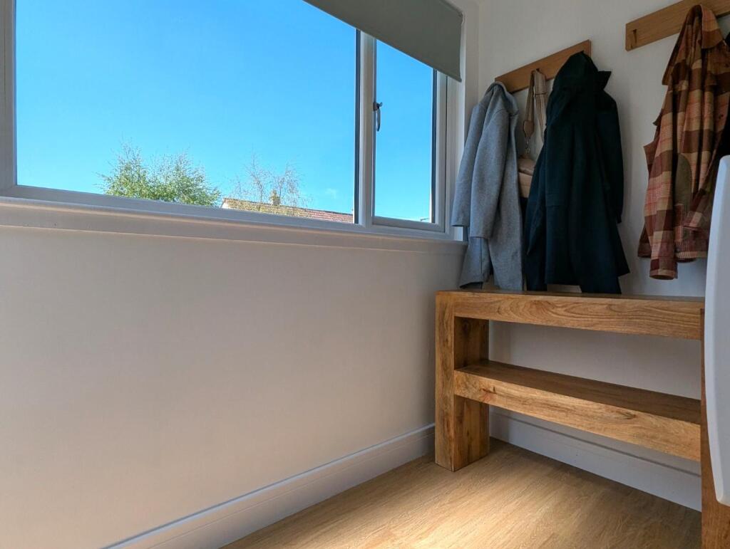 2 Front Vestibule.jpg