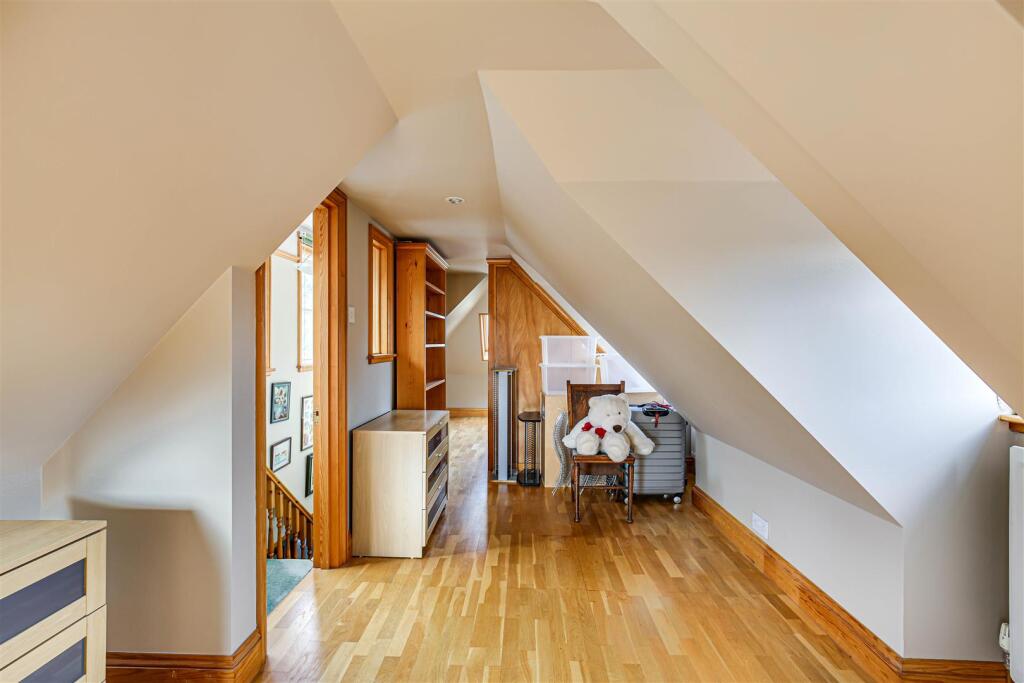 13 Attic bedroom.jpg