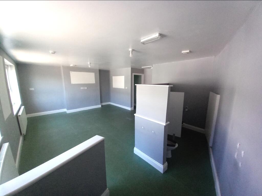 FIRST FLOOR MAIN RECEPTION ROOM