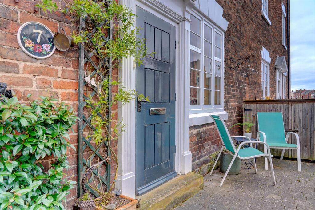 7 The Tontine (35).jpg