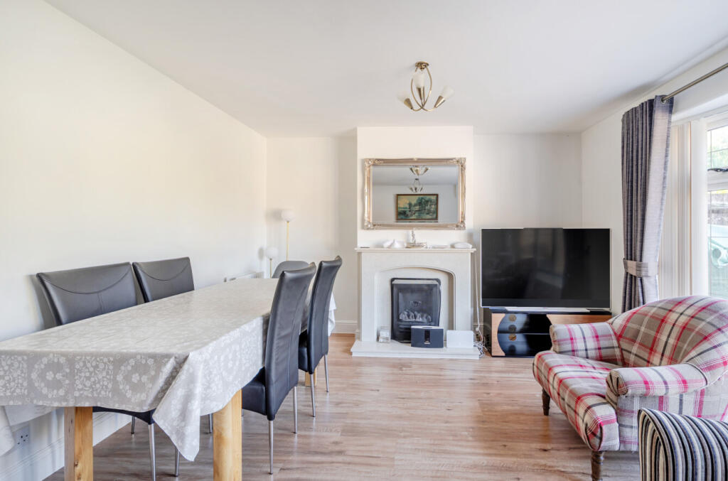 1361461-7-68e39b8...