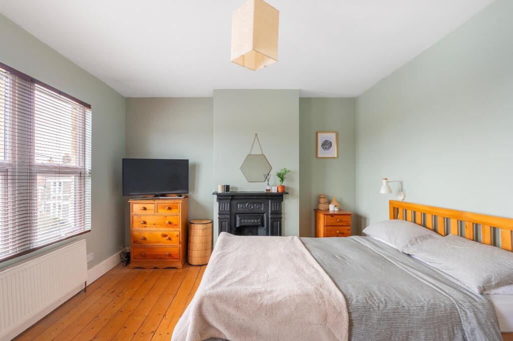 0S6RBN - Bedroom C.jpg