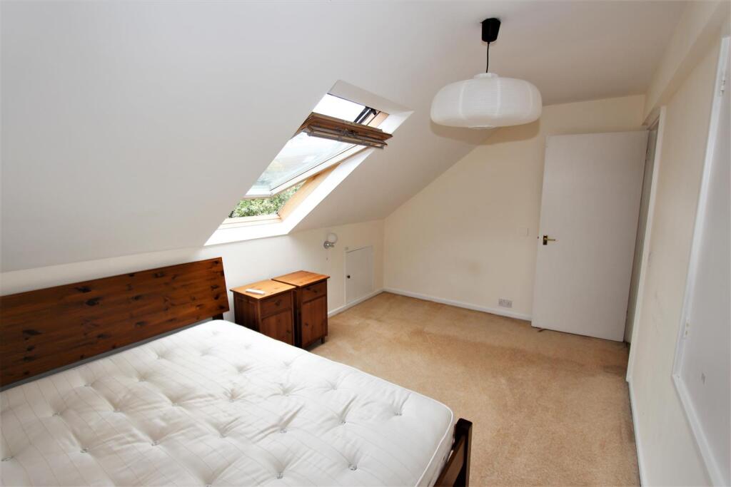 Bed 4