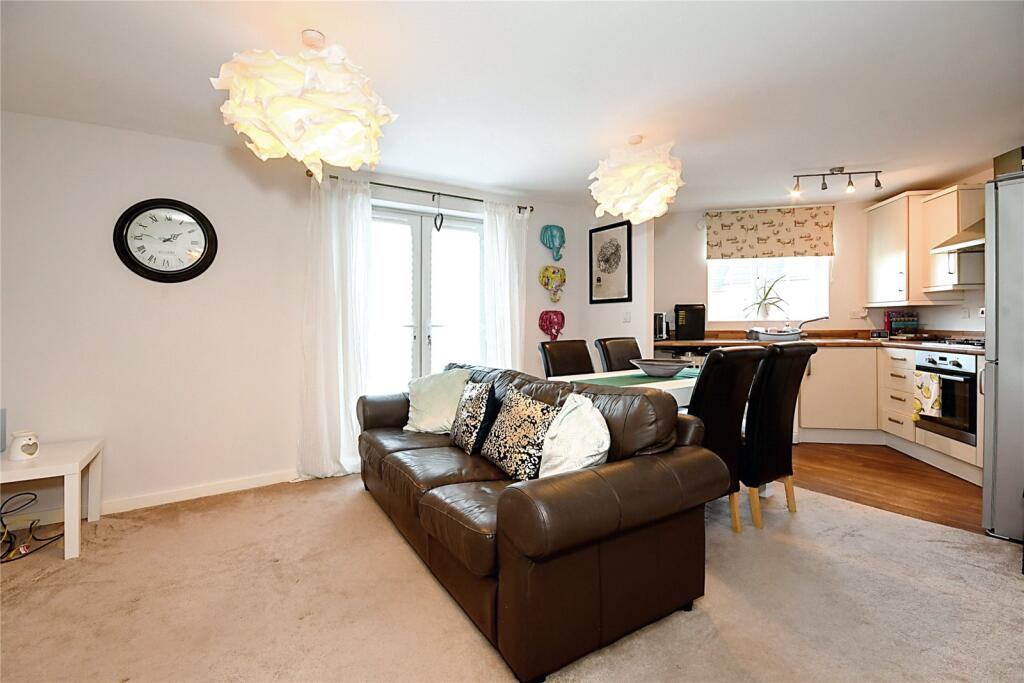 Kitchen Living Area