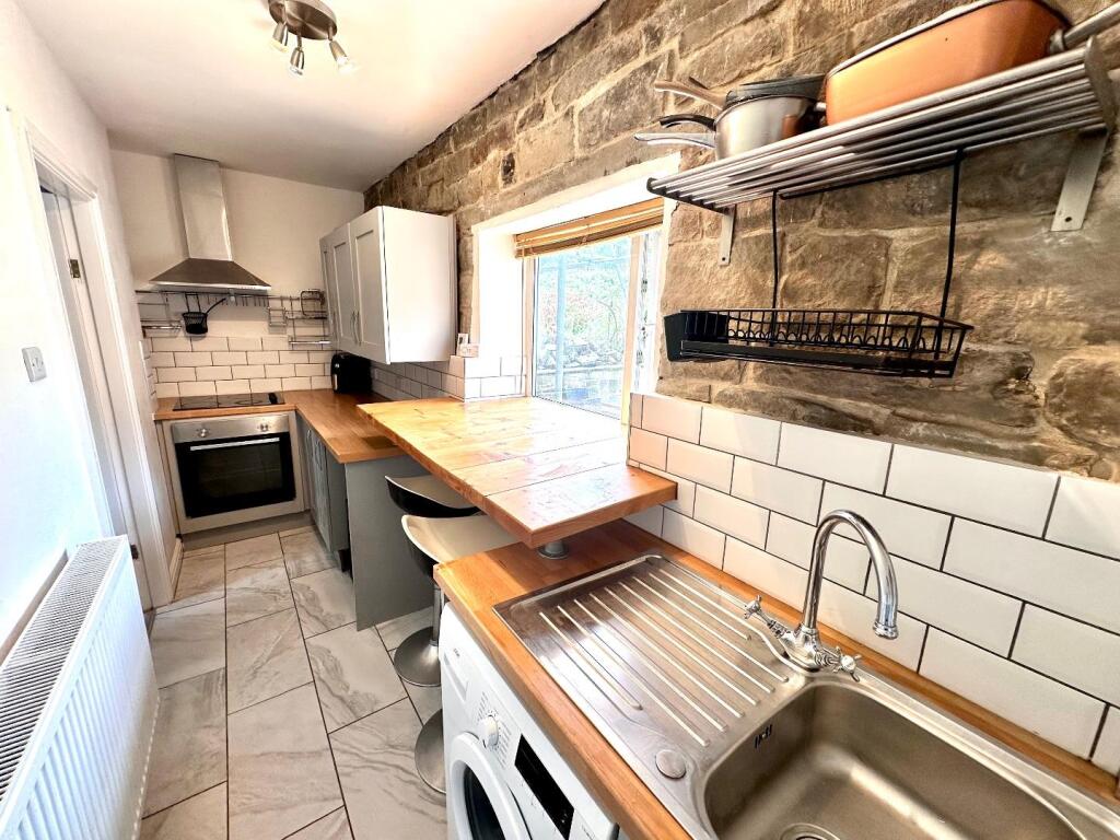 Modern Gallery  Breakfast Kitchen