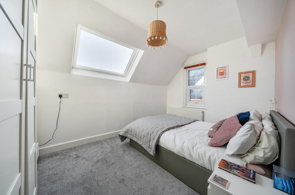 bedroom1-1