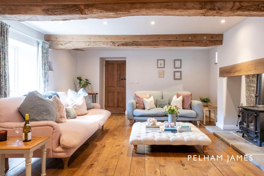 Sitting Room, The Old Byre, Whissendine