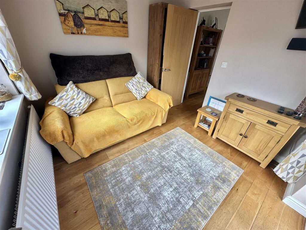 Bramleys Estate Agents - Liversedge Hall Lane - Li