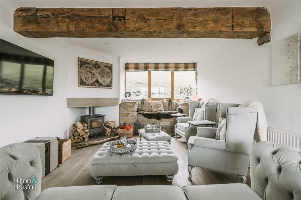 Naze End Barn