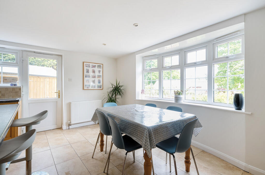 18-6813b39e6f770-...