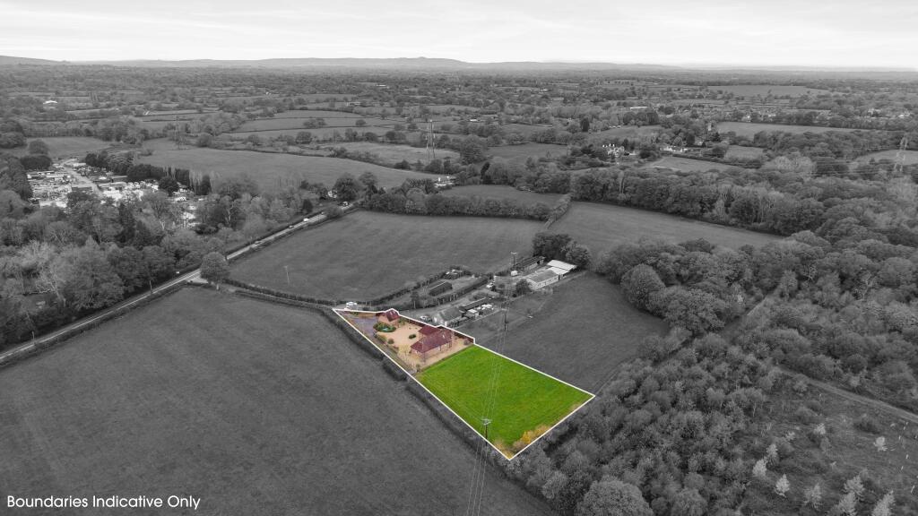 New Barn Farm Aerials Less than 3MB-7.jpg
