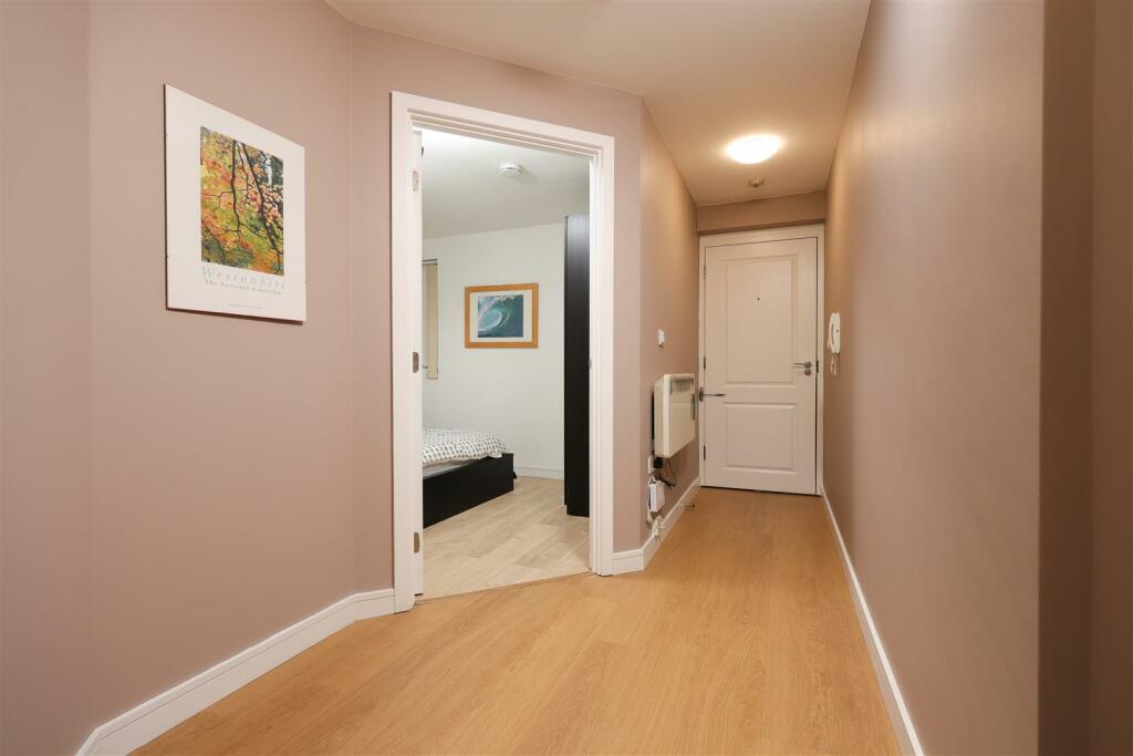 37 The Refinery 17.JPG