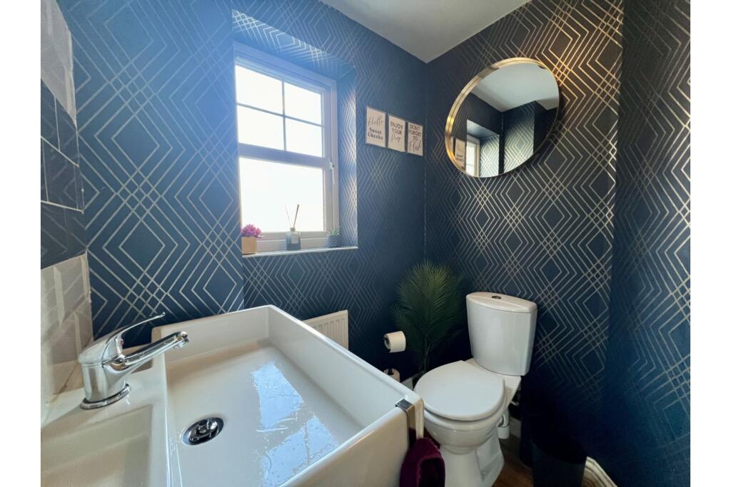 Downstairs Cloakroom