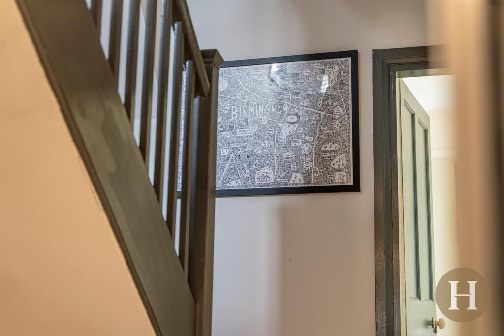 Hadleigh Estate Agents-41.jpg