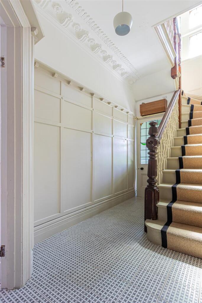 Waterloo Road 2-8.jpg