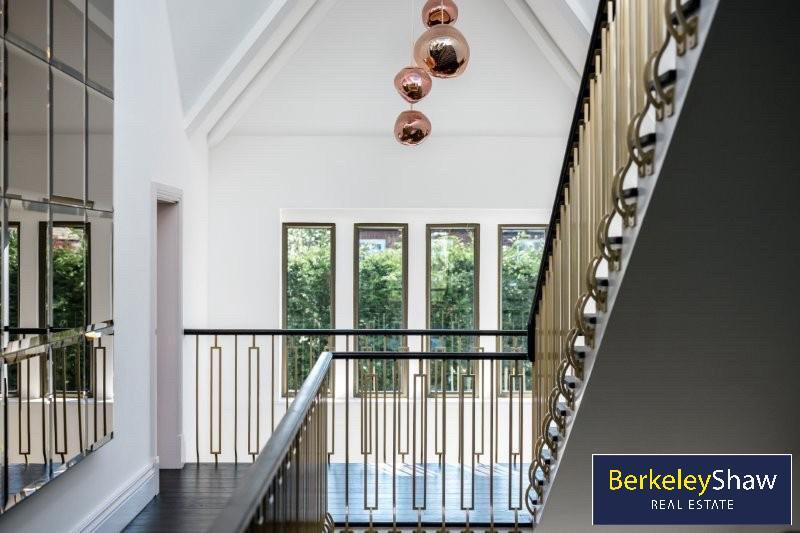 2a3ac971--4B8F-9BD7-F26D0BE3F371-41112-000005D9F07