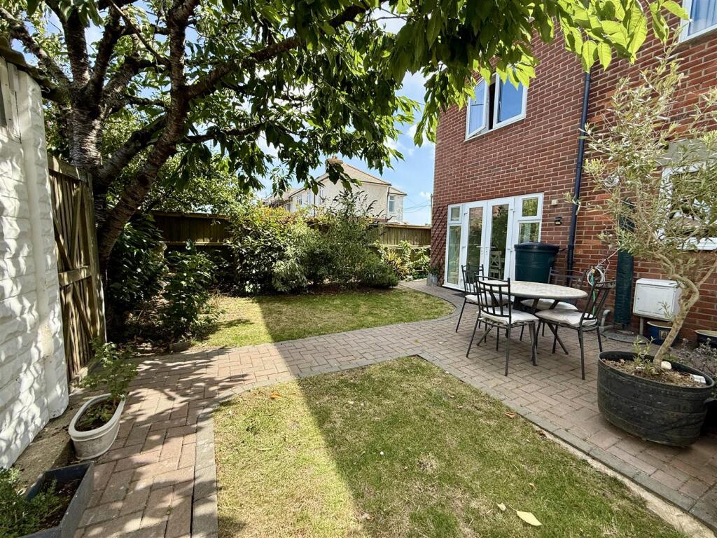 Rear Garden: