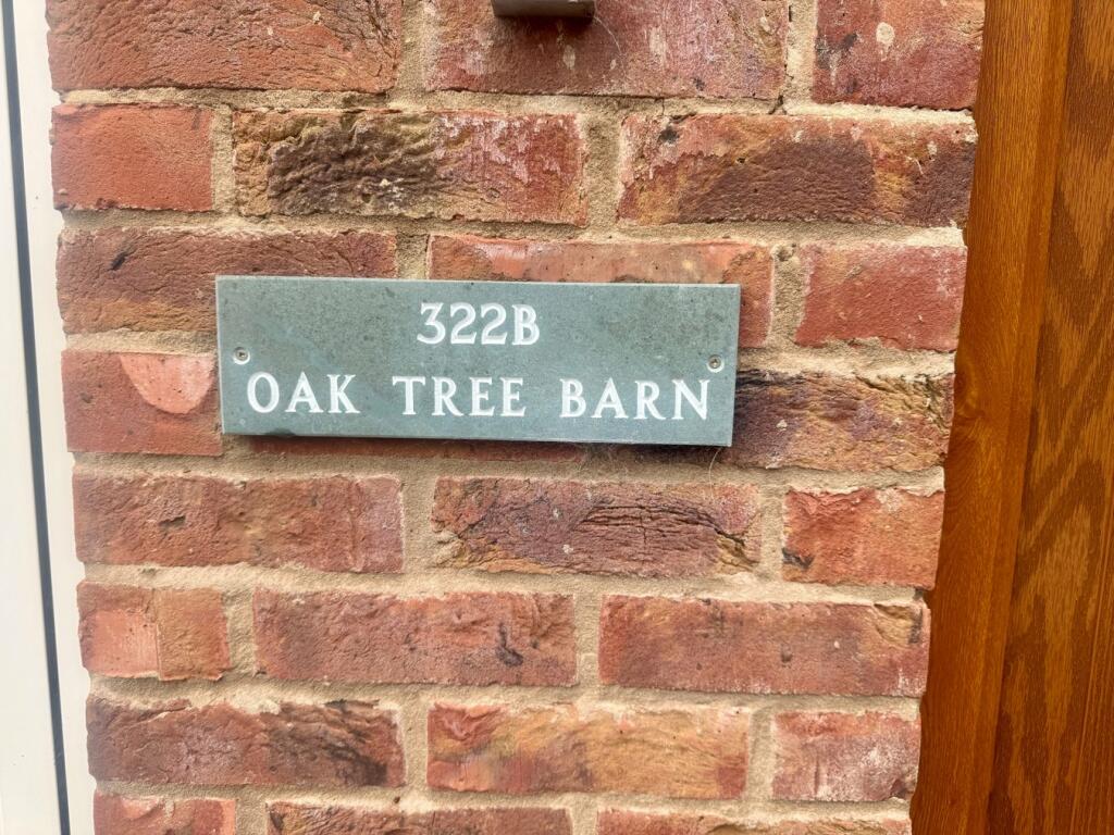Oak Tree Barn