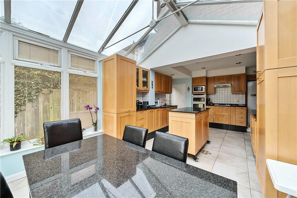 Davidson Frost-Wellings, DFW, Brockley Avenue, Sta