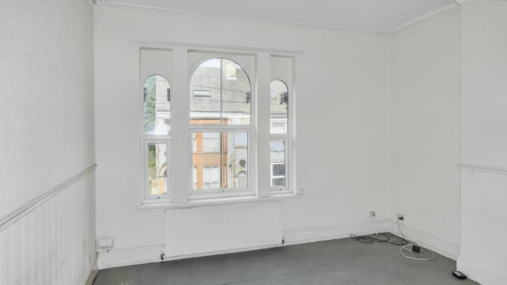 Flat 3, 40 Albany Street, Hull, East Yorkshire, HU3 1PL