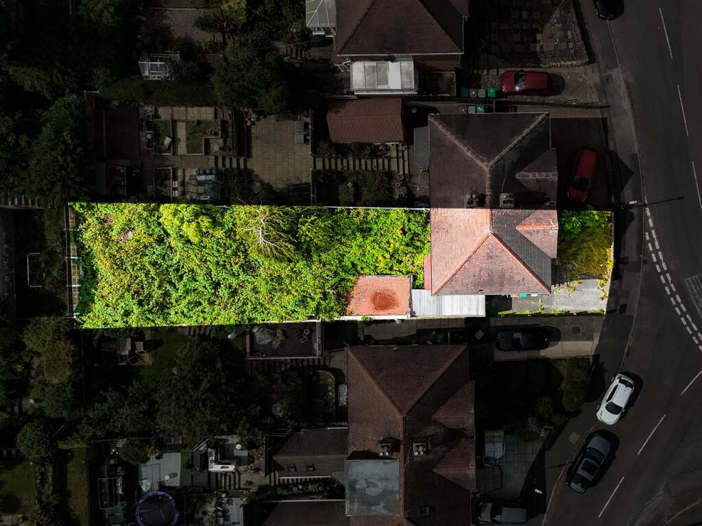 DJI_20250809122005_0021_D-DJI_20250809122005_0025_