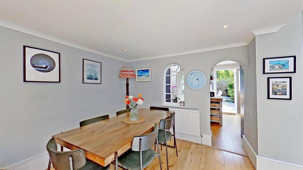 Steerforth-Street-Earlsfield-SW18-04292025_164648.