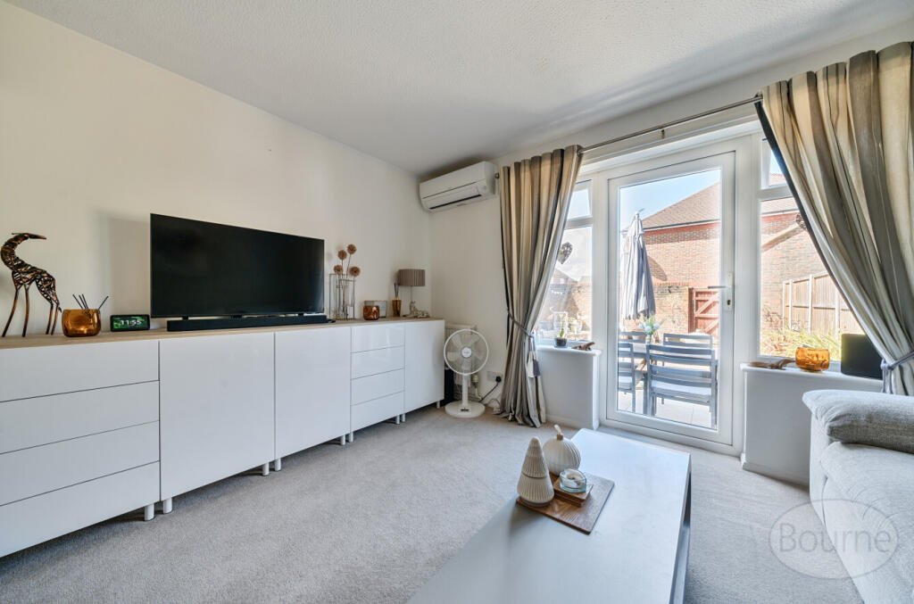 f303fe29-00f4-45e...