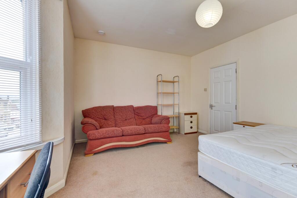 15 Hollingbury Road Bedroom 5 (2)