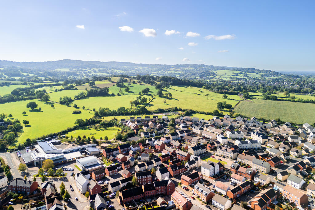 DJI_20241003112927_0209_D-Enhanced-NR