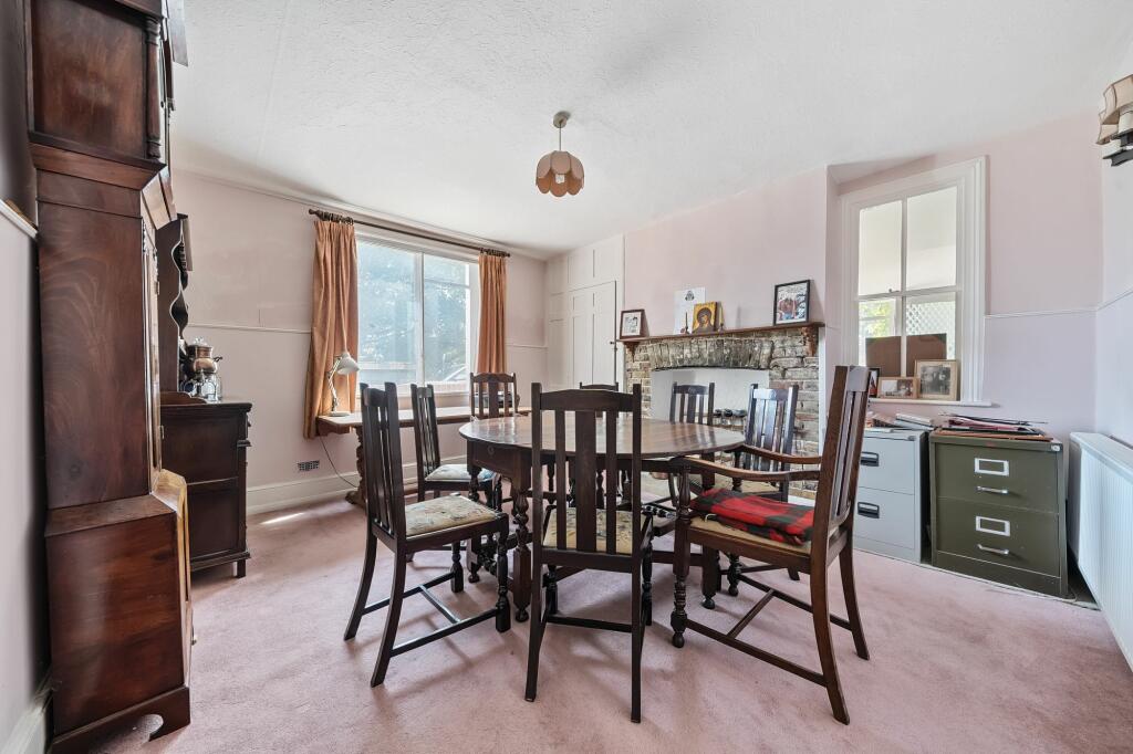 Dining Room (1)