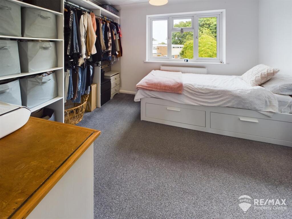 Bedroom 2.jpg
