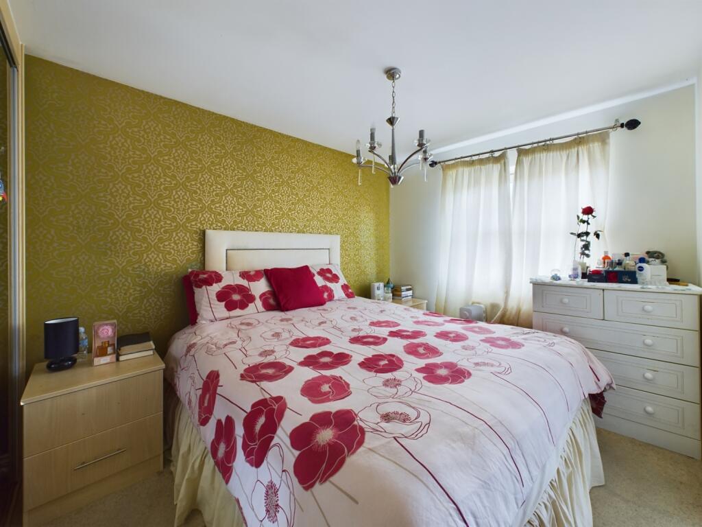 CAM03052G0-PR0053-STILL007