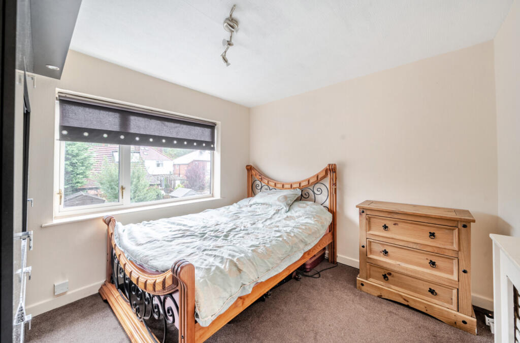 1346919-16-68c3f7...