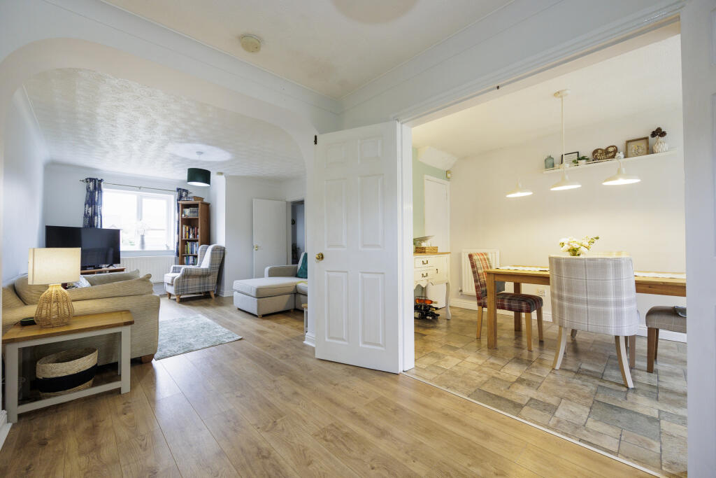 58 Rockhingham close-36