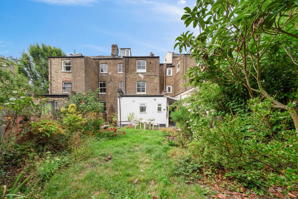 Alexandra Grove, London, N4