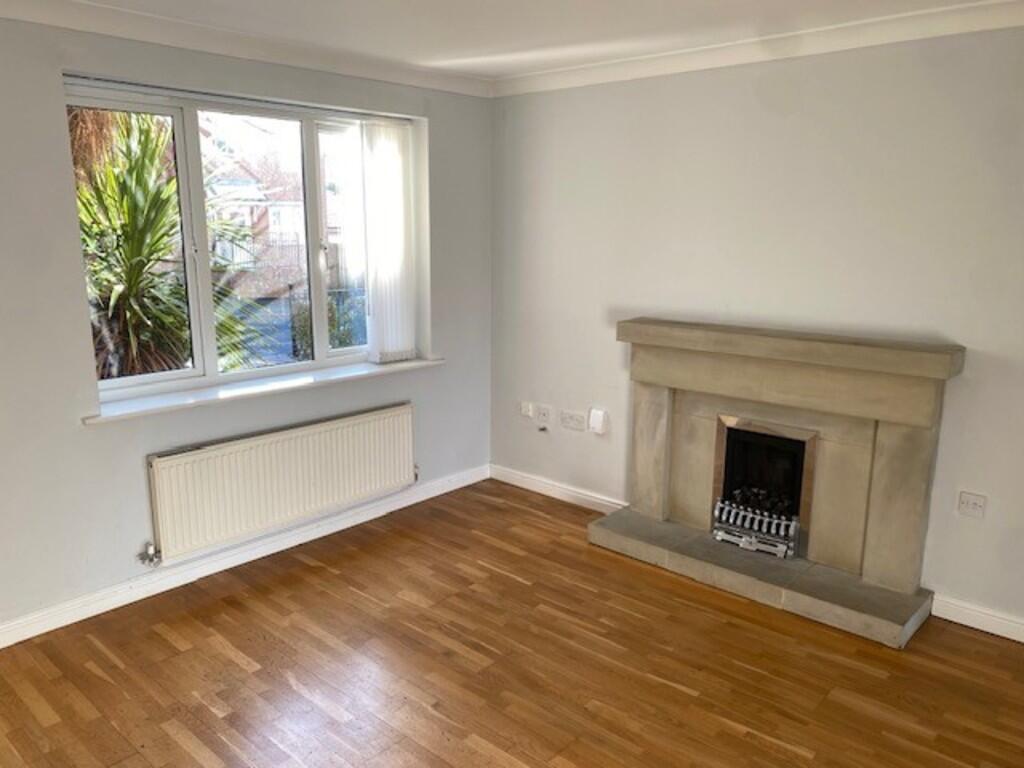 Fireplace &amp; w...